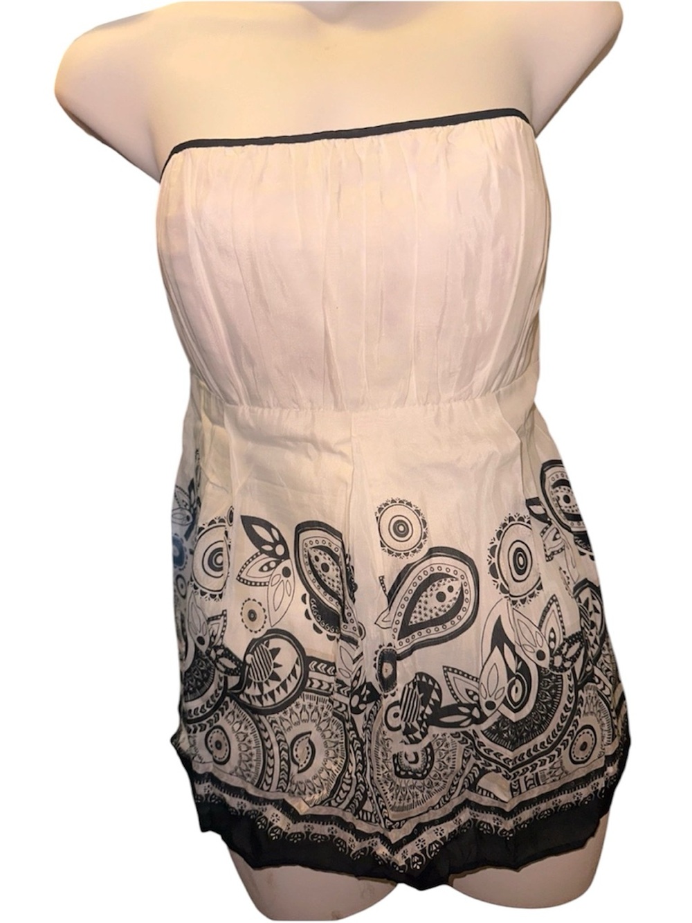LAST CHANCE CLOSING SALE White House Black Market Cotton Silk Top DELETE 6/20
